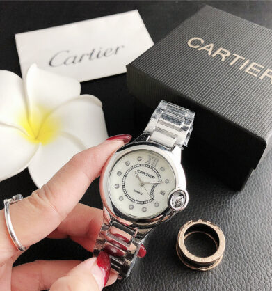ساعت زنانه کارتیر مدل 16