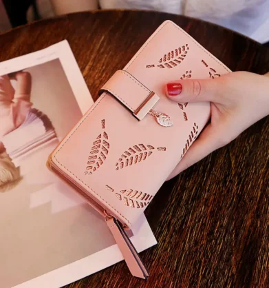 کیف پول زنانه